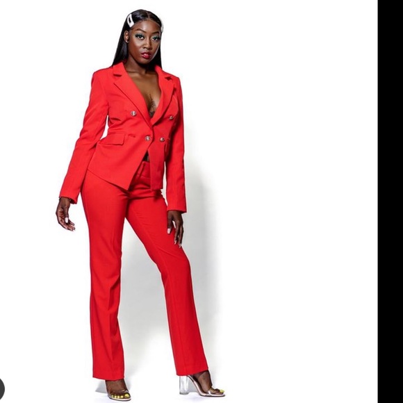 Red FULL suit 🖤 - Picture 1 of 2